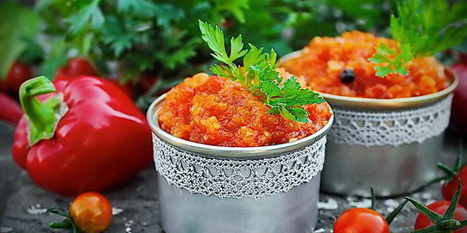 Рецепт овощной аджики с перцем и кабачками