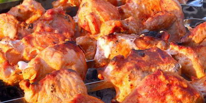 Рецепт шашлыка из курицы с кориандром, аджикой и гвоздикой