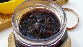 Рецепт Черники в собственном соку на зиму без сахара