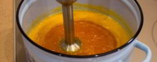 Шаг 5: абрикосового джема с миндальными лепестками