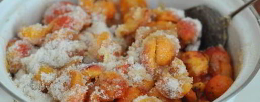 Шаг 2: абрикосового джема