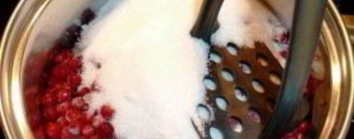 Шаг 1: брусничного джема