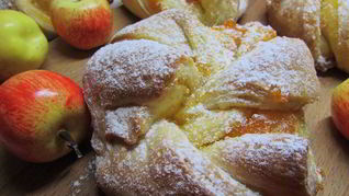 Рецепт Булочек с абрикосовым джемом