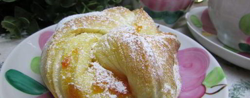 Шаг 11: булочек с абрикосовым джемом