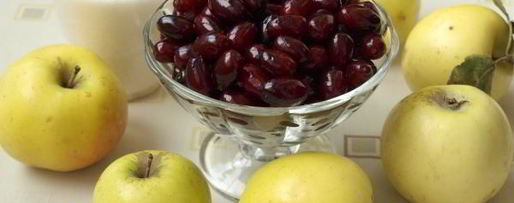 Шаг 1: джема из яблок и кизила