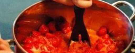 Шаг 1: джема из земляники