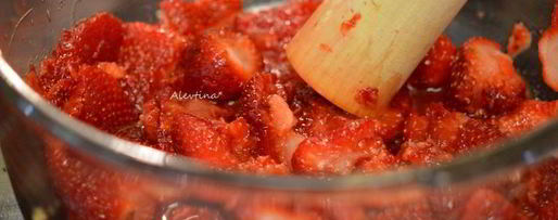 Шаг 1: клубнично-ванильного джем