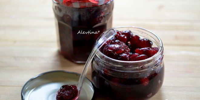 Рецепт клюквенного джема с апельсиновым ликером