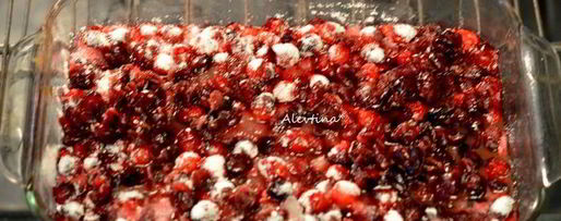 Шаг 2: клюквенного джема с апельсиновым ликером