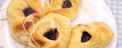 Шаг 5: расстегаев с черничным джемом