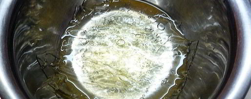 Шаг 6: шарлотта с ягодами и клубничным джемом