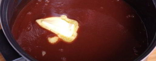 Шаг 8: сливового джема-соуса с горьким шоколадом