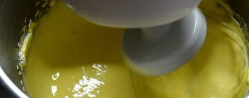 Шаг 1: сметанного соложеника с клубничным джемом