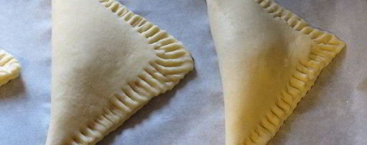 Шаг 3: творожных треугольников с джемом