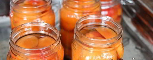 Шаг 3: абрикосового компота на зиму