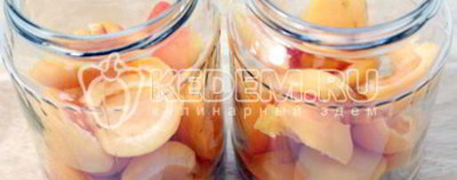 Шаг 1: абрикосового компота