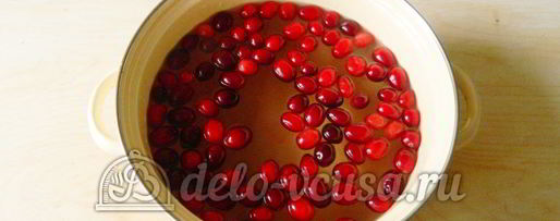 Шаг 3: компота из клюквы