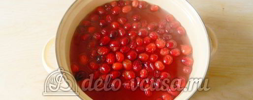 Шаг 4: компота из клюквы