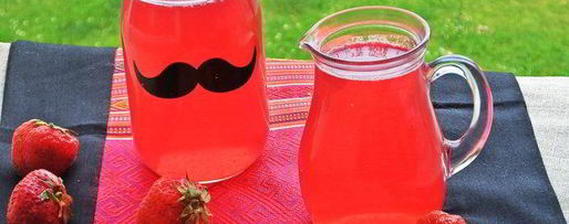 Шаг 8: компота из ревеня и лесной малины