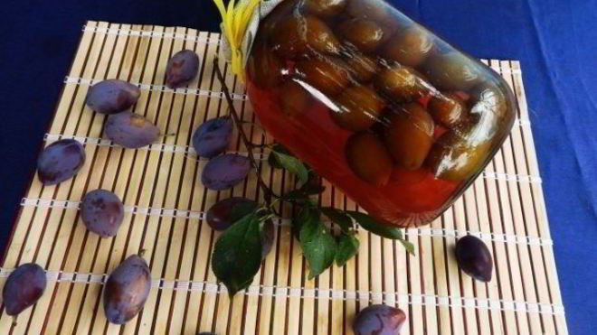 Рецепт Компота из слив без стерилизации