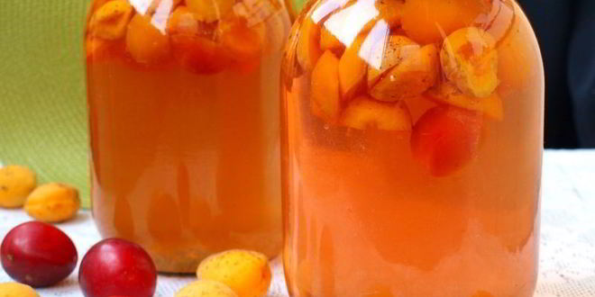 Рецепт компота из слив и абрикос