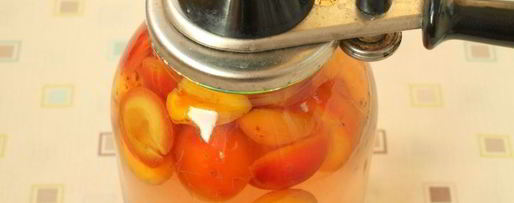 Шаг 4: компота из слив и абрикос