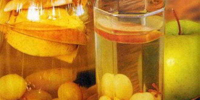 Рецепт компота из винограда с яблоками