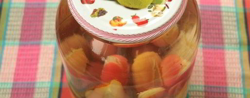 Шаг 1: компота с виноградом и грушами на зиму