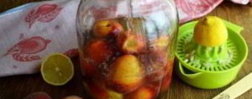 Шаг 1: персикового компота на зиму