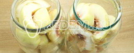 Шаг 2: персикового компота