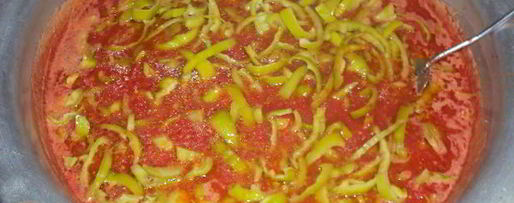 Шаг 1: лечо с баклажанами