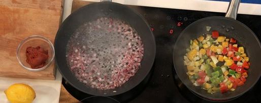 Шаг 2: пятиминутки из белого амура с лечо