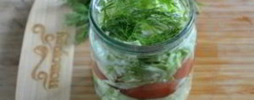 Шаг 3: маринованной капусты с помидорами