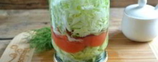 Шаг 6: маринованной капусты с помидорами