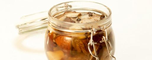 Шаг 4: маринованных подосиновиков с можжевельником