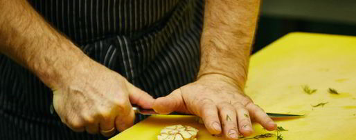 Шаг 1: маринованных шампиньонов