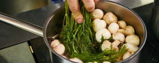 Шаг 4: маринованных шампиньонов