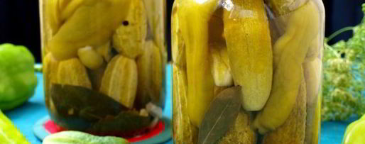 Шаг 4: огурцов маринованных с болгарским перцем