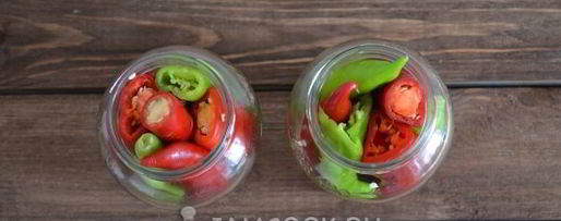 Шаг 3: перца острого, маринованного холодным способом