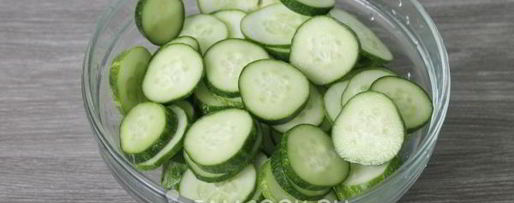 Шаг 3: огурцов в томатной заливке на зиму