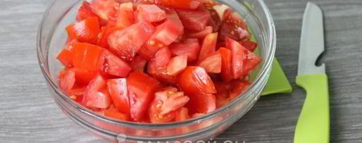 Шаг 4: огурцов в томатной заливке на зиму