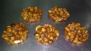 Рецепт Орехов в карамели