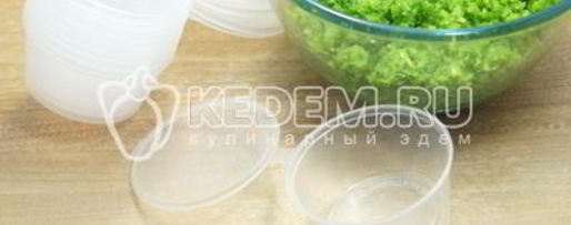 Шаг 2: пасты из чесночных стрелок на зиму заморозка