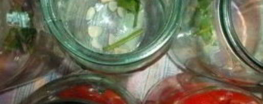 Шаг 2: помидоров дольками на зиму