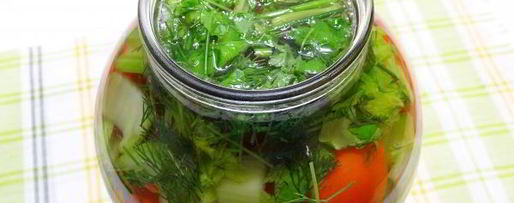 Шаг 12: помидоров, квашенных с чесноком и зеленью