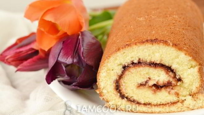 Рецепт Бисквитного рулета с повидлом