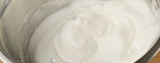 Шаг 4: бисквитного рулета с повидлом