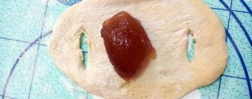 Шаг 3: булочек с повидлом