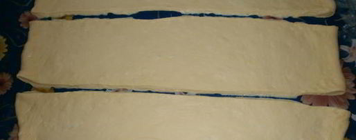 Шаг 6: слойки с повидлом