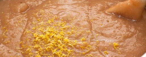 Шаг 4: яблочного повидла с красной смородиной